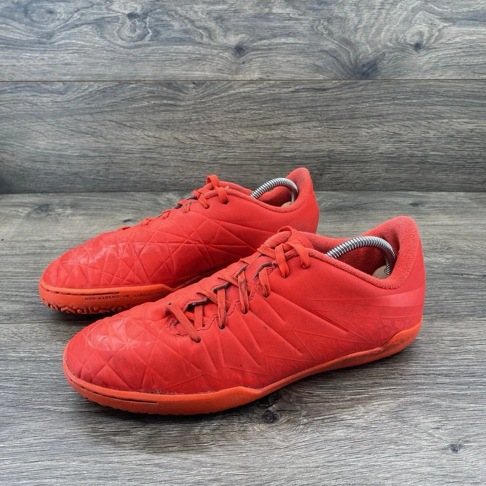 Nike Youth Hypervenom Youth Indoor Soccer Shoes Size 6‎ Y Red 749920